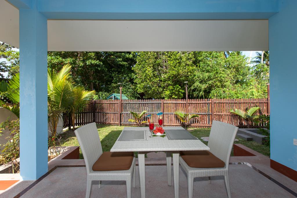 Le Relax Self Catering Apartment La Digue Exterior foto