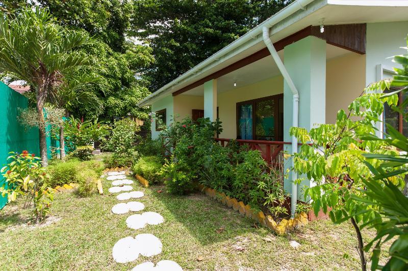 Le Relax Self Catering Apartment La Digue Exterior foto