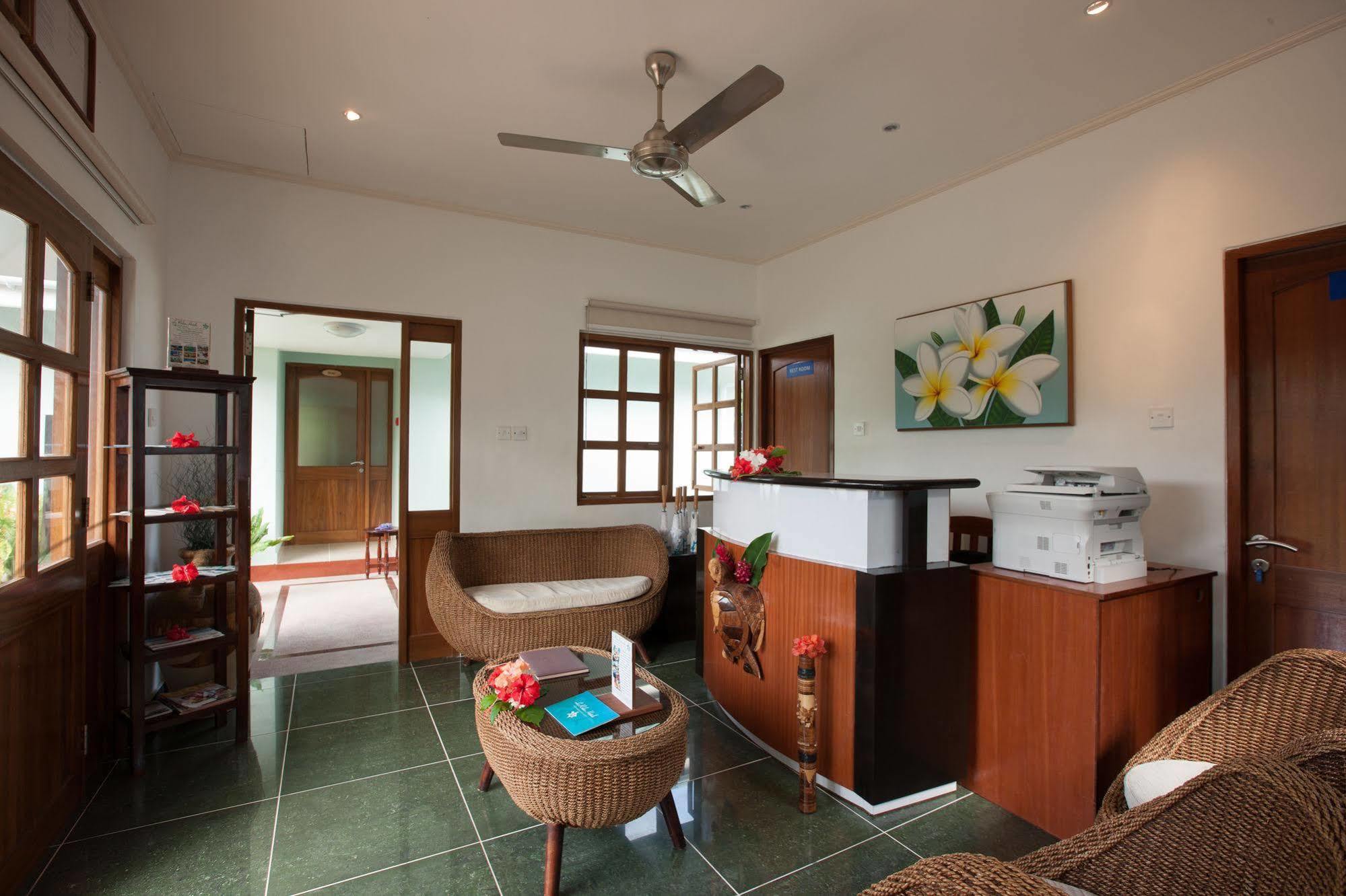 Le Relax Self Catering Apartment La Digue Exterior foto